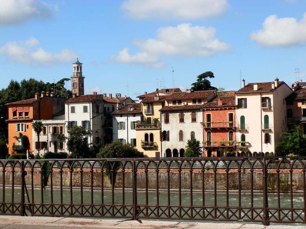 Appartamento Tosca Verona Bagian luar foto