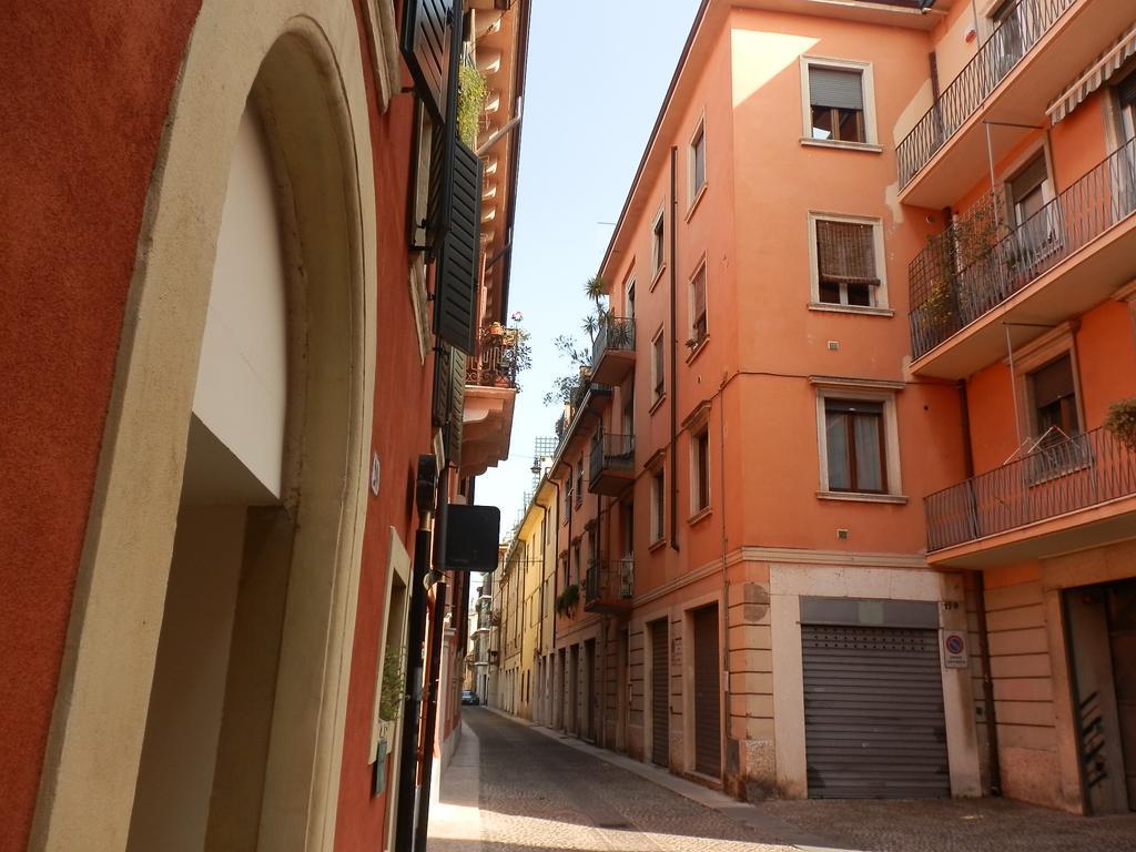 Appartamento Tosca Verona Bagian luar foto