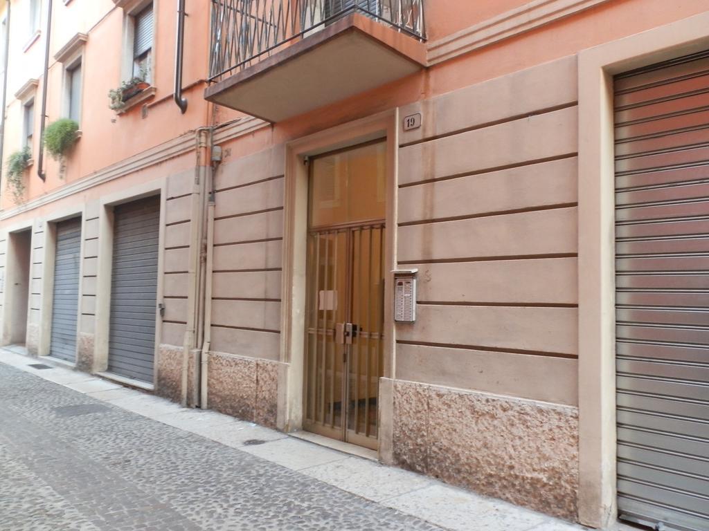 Appartamento Tosca Verona Bagian luar foto